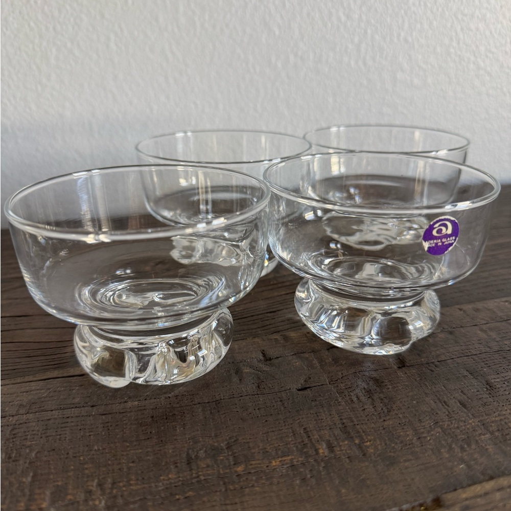 Aderia Glass Clear Footed Glass Desert Bowls Swirl Set of 4 Made in Japan